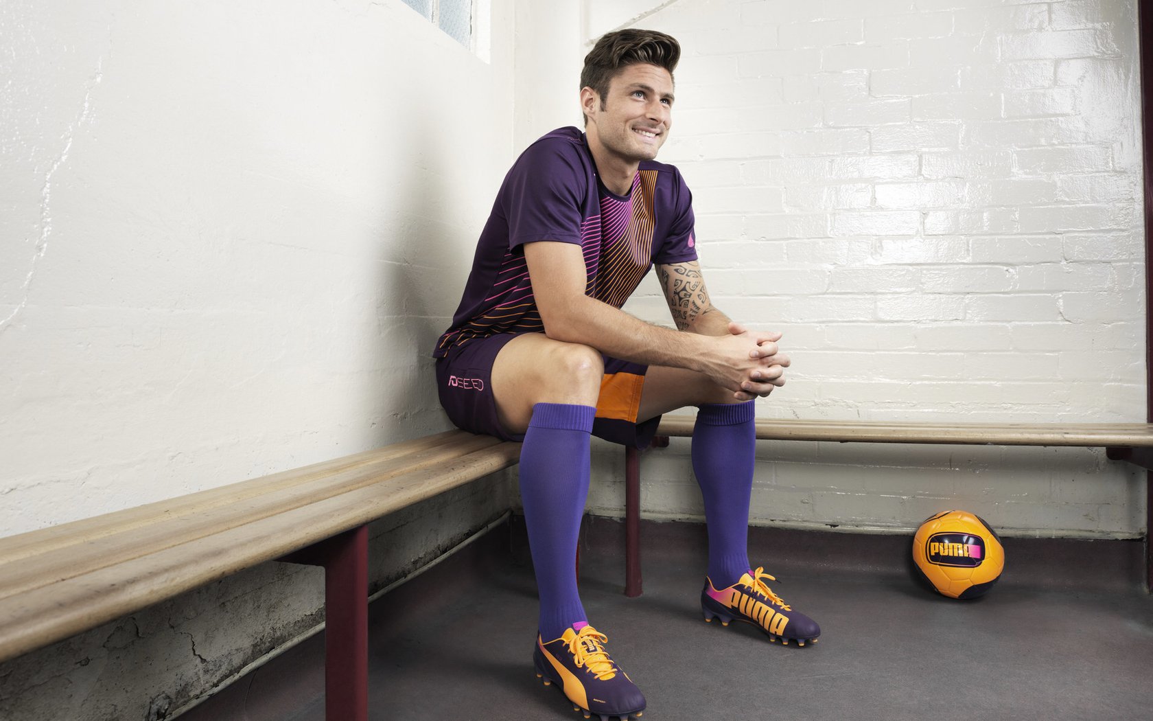 “德甲豪门对决：实力对抗激烈，比赛精彩不断”，西甲豪门