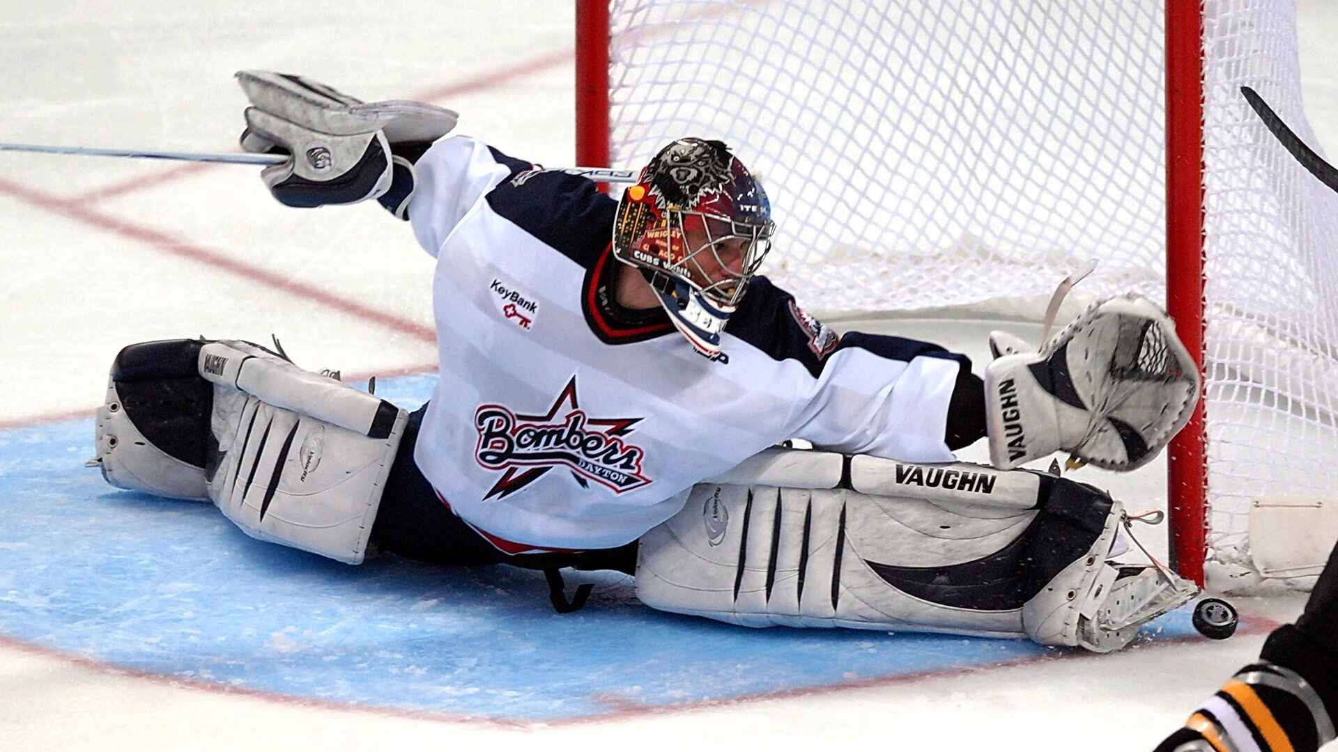 开云体育app-史上最“疯狂”的单场“盖帽集锦”：谁的防守最炸裂？，单挑盖帽球算谁的