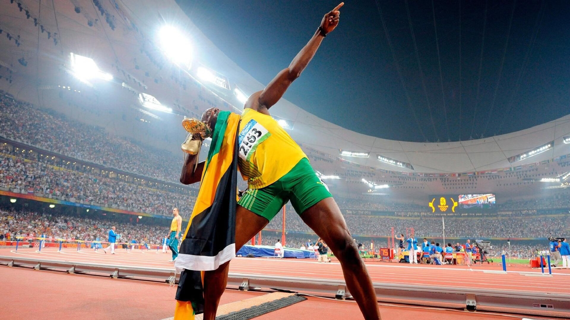 开云app更新-足球场馆智能安检系统覆盖主要城市，公共安全保障提升，足球场设备